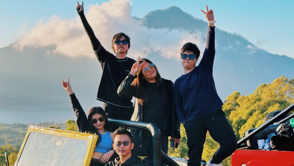 Mount Batur Jeep Tour with Hotel Pickup: Easy Bali Adventure Experience